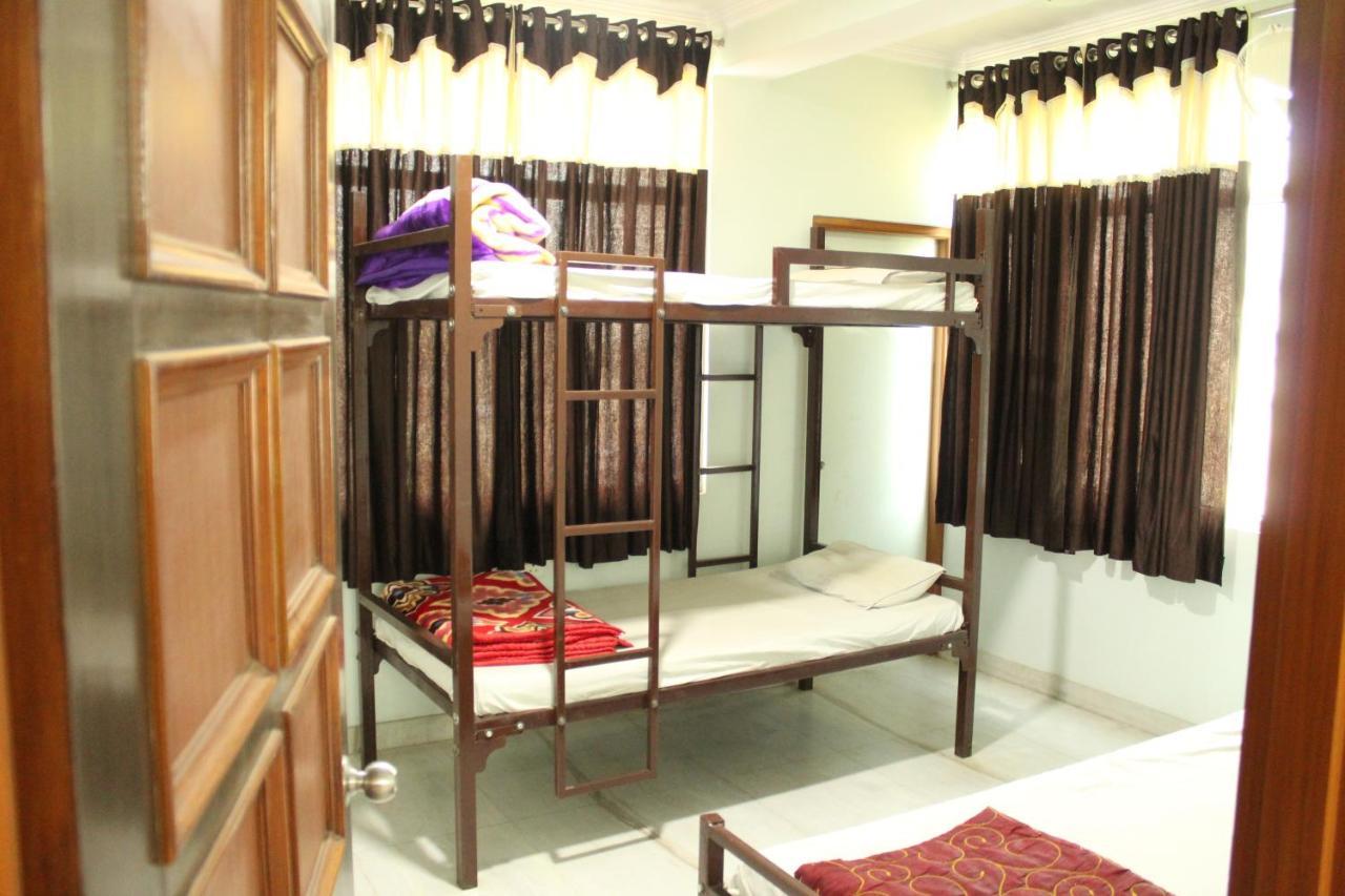 Chit Chat Guest House Джайпур Екстериор снимка
