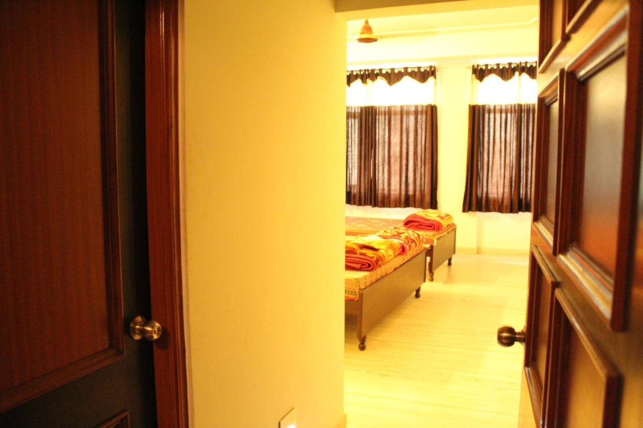 Chit Chat Guest House Джайпур Екстериор снимка