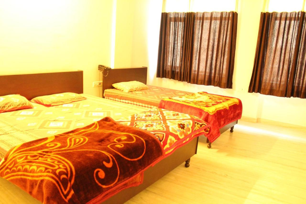 Chit Chat Guest House Джайпур Екстериор снимка