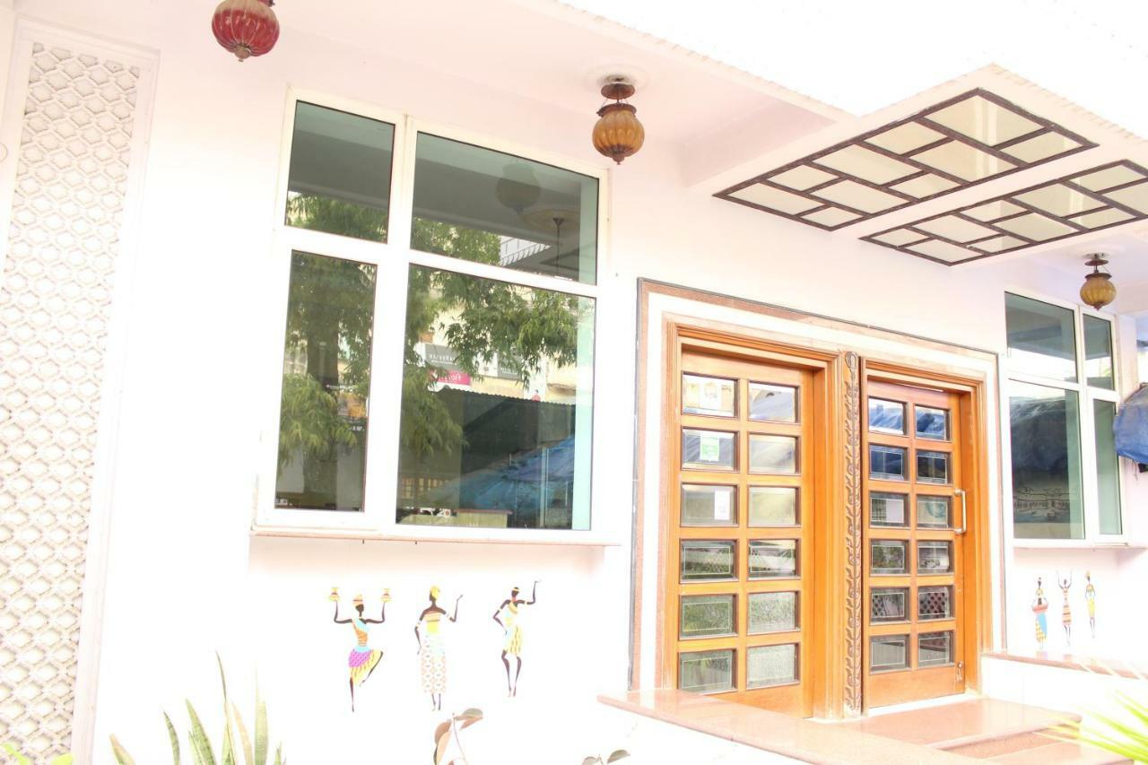 Chit Chat Guest House Джайпур Екстериор снимка